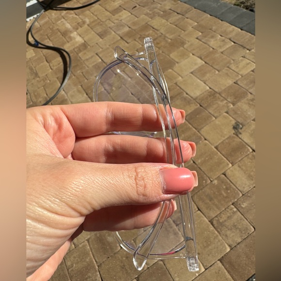 Transparent glasses - Picture 3 of 3